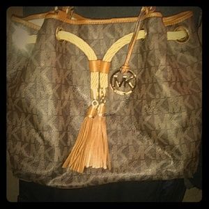 Micheal Kors Handbag